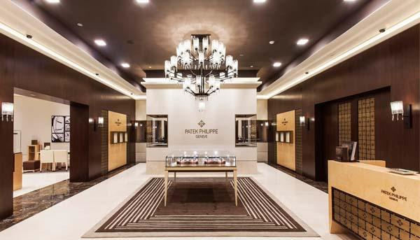 百达翡丽手表表蒙有划痕处理技巧详解 百达翡丽手表表蒙有划痕处理技巧详解