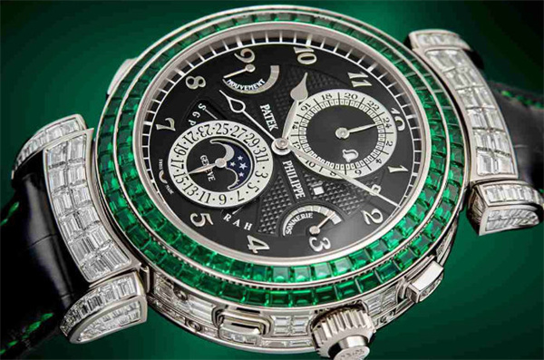 百达翡丽手表表针变色解决办法