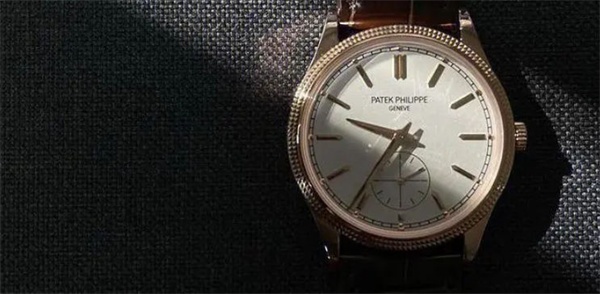 百达翡丽手表表蒙有划痕解决办法详解 百达翡丽手表表蒙有划痕解决办法详解